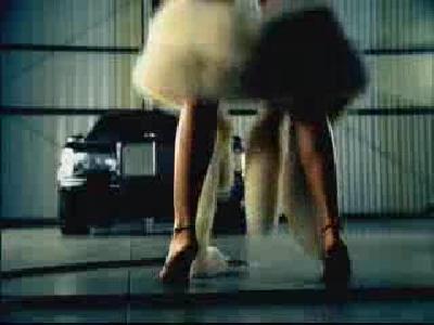 PaRiS HiLtOn (SeXy SaRiSiN)